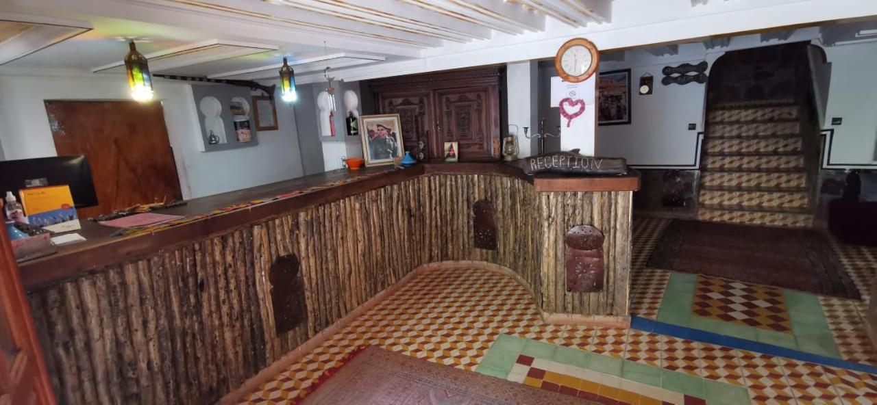 Auberge Des Peupliers Cafe Restaurant Akhendachou n'Ait Ouffi Exterior photo
