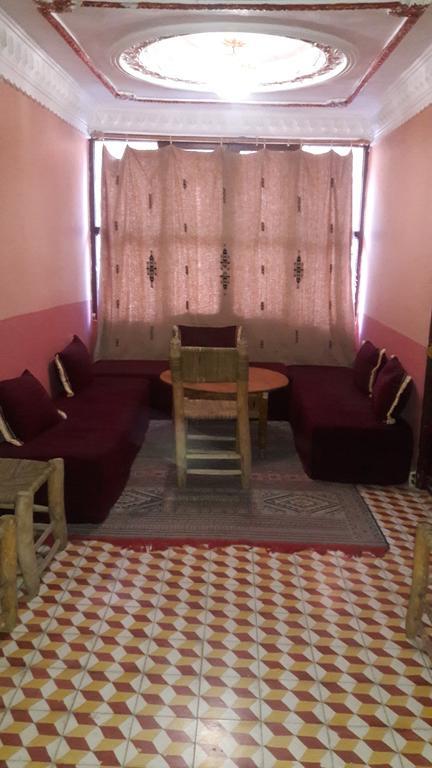 Auberge Des Peupliers Cafe Restaurant Akhendachou n'Ait Ouffi Exterior photo