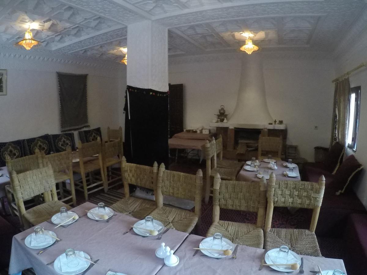 Auberge Des Peupliers Cafe Restaurant Akhendachou n'Ait Ouffi Exterior photo